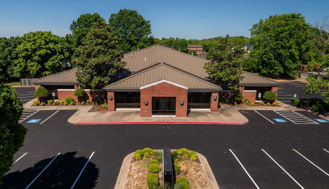 5330 Willow Creek Dr, Springdale, AR à louer Photo de l’immeuble– Image 1 sur 6