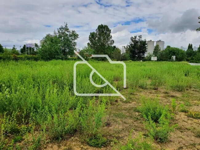 Plus de détails pour Terrain à vendre