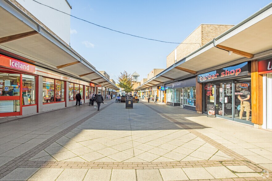 The Precinct, Blaydon On Tyne à louer - Photo de l’immeuble – Image 2 sur 5