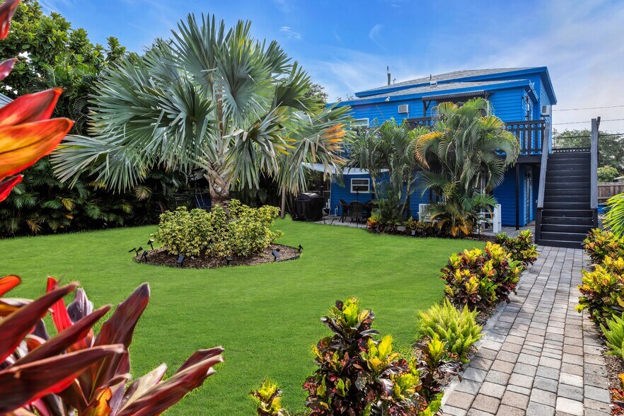 906 N L St, Lake Worth Beach, FL à vendre - Photo principale – Image 1 sur 40