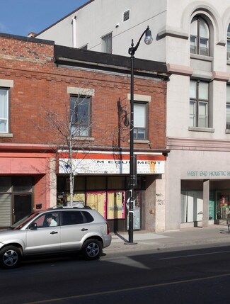 Plus de détails pour 2828 Dundas St W, Toronto, ON - Local commercial à louer
