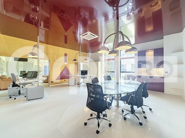 Bureau dans Soissons à vendre - Photo de l’immeuble – Image 1 sur 13