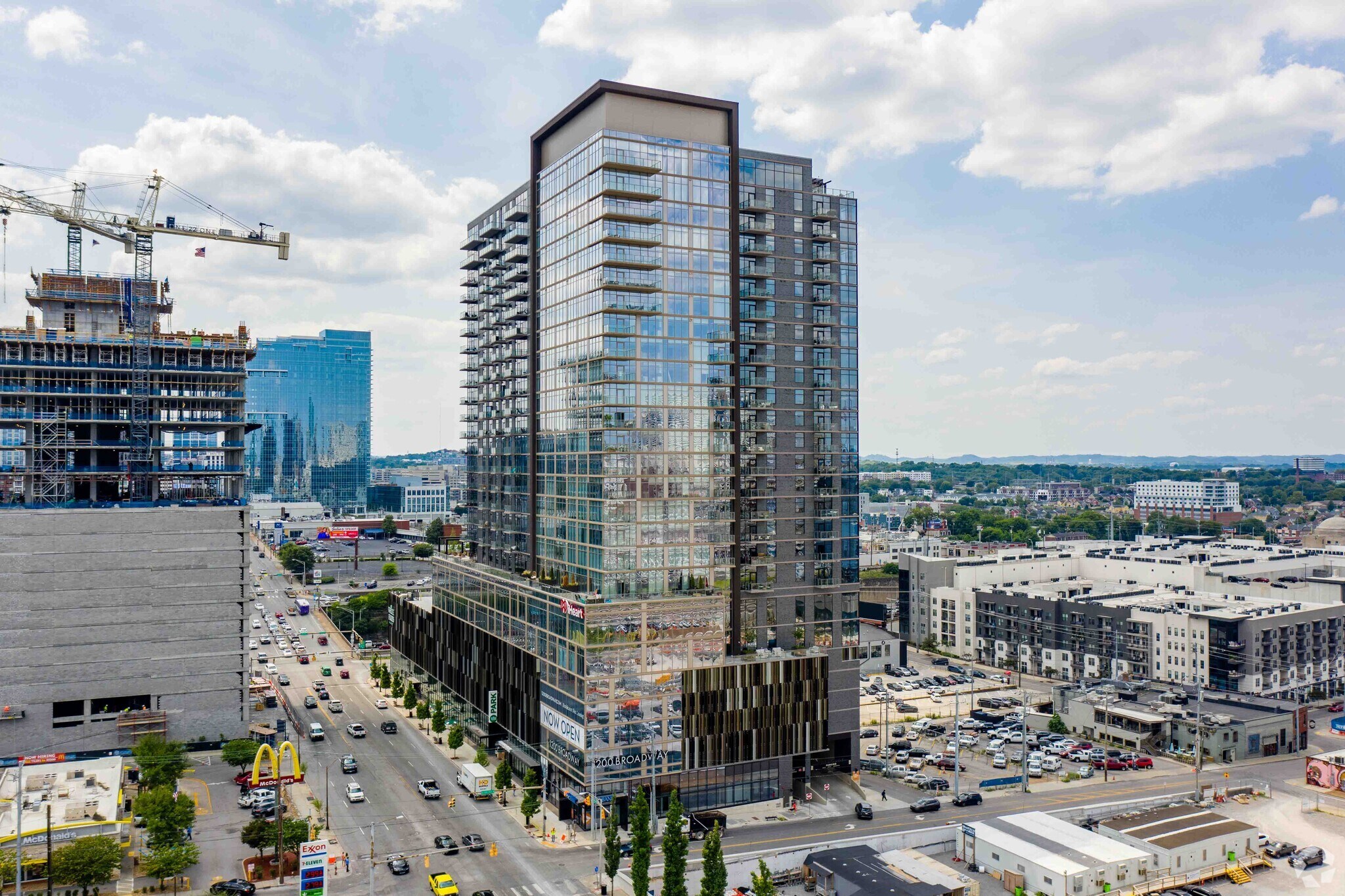 1200 Broadway, Nashville, TN à louer Photo principale– Image 1 sur 8