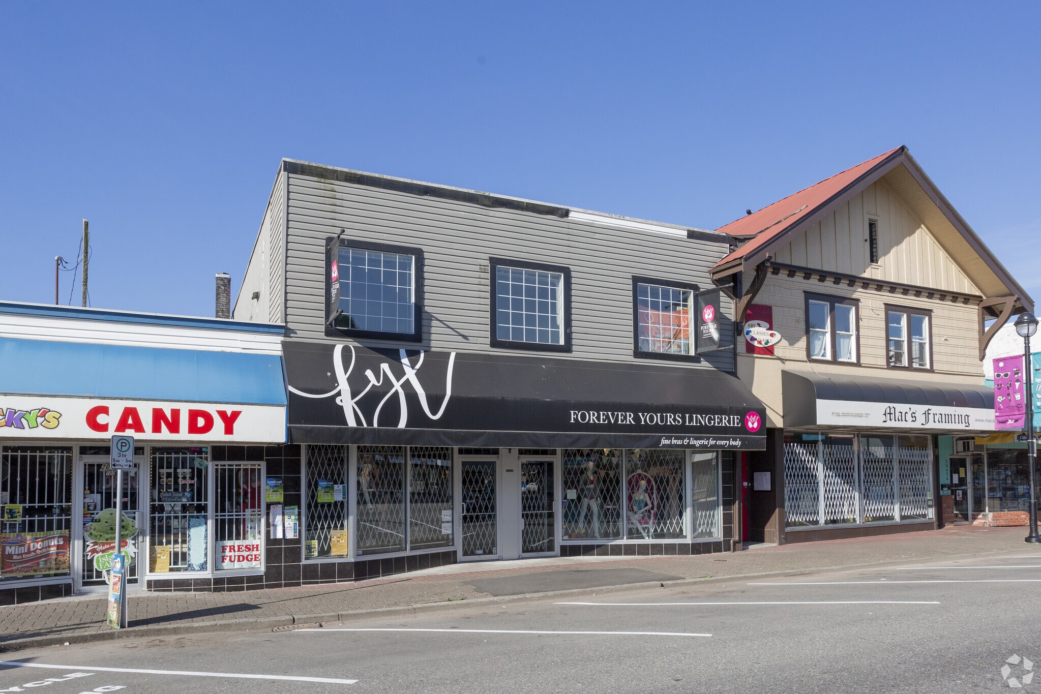 20466 Fraser Hwy, Langley, BC à vendre Photo principale– Image 1 sur 2