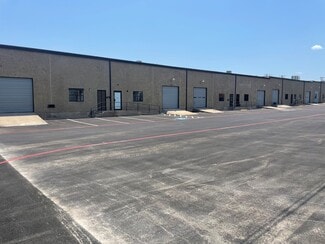 Plus de détails pour 3425 Raider Dr, Hurst, TX - Industriel/Logistique à louer