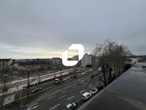 Melun - Vue aérienne  vue de carte