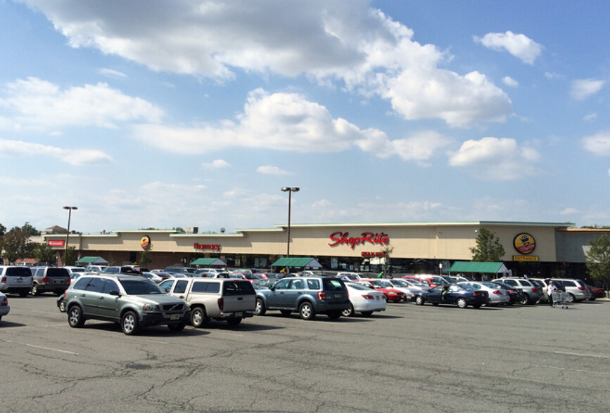 365 Convery Blvd, Perth Amboy, NJ à louer - Photo de l’immeuble – Image 1 sur 3