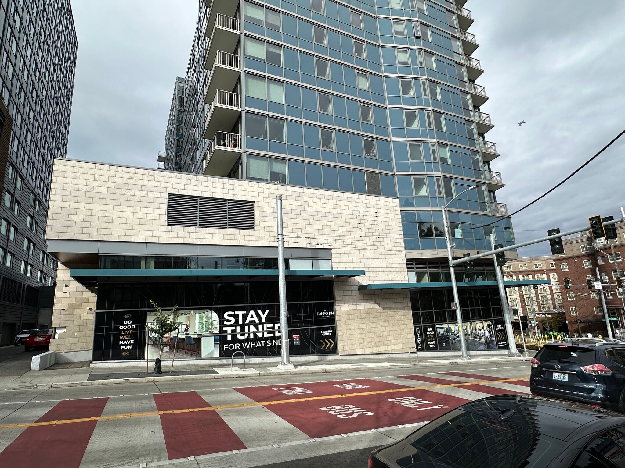 1001 Broadway, Seattle, WA à louer Photo de l’immeuble– Image 1 sur 5