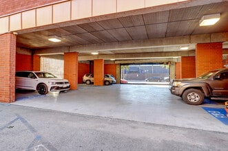 2330 Pontius Ave, Los Angeles, CA à louer Photo intérieure– Image 2 sur 5