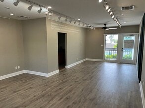 673-689 S Collier Blvd, Marco Island, FL à louer Photo intérieure– Image 2 sur 5