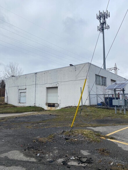 747 Walden Ave, Buffalo, NY à louer - Photo de l’immeuble – Image 2 sur 7