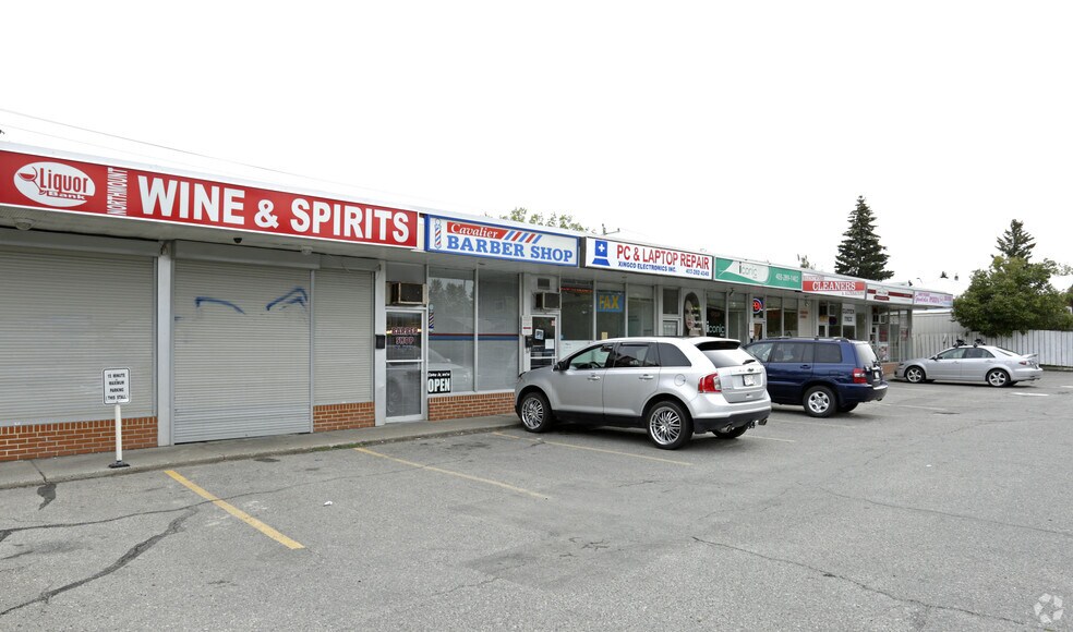 1330-1340 Northmount Dr NW, Calgary, AB à vendre - Photo de l’immeuble – Image 2 sur 7