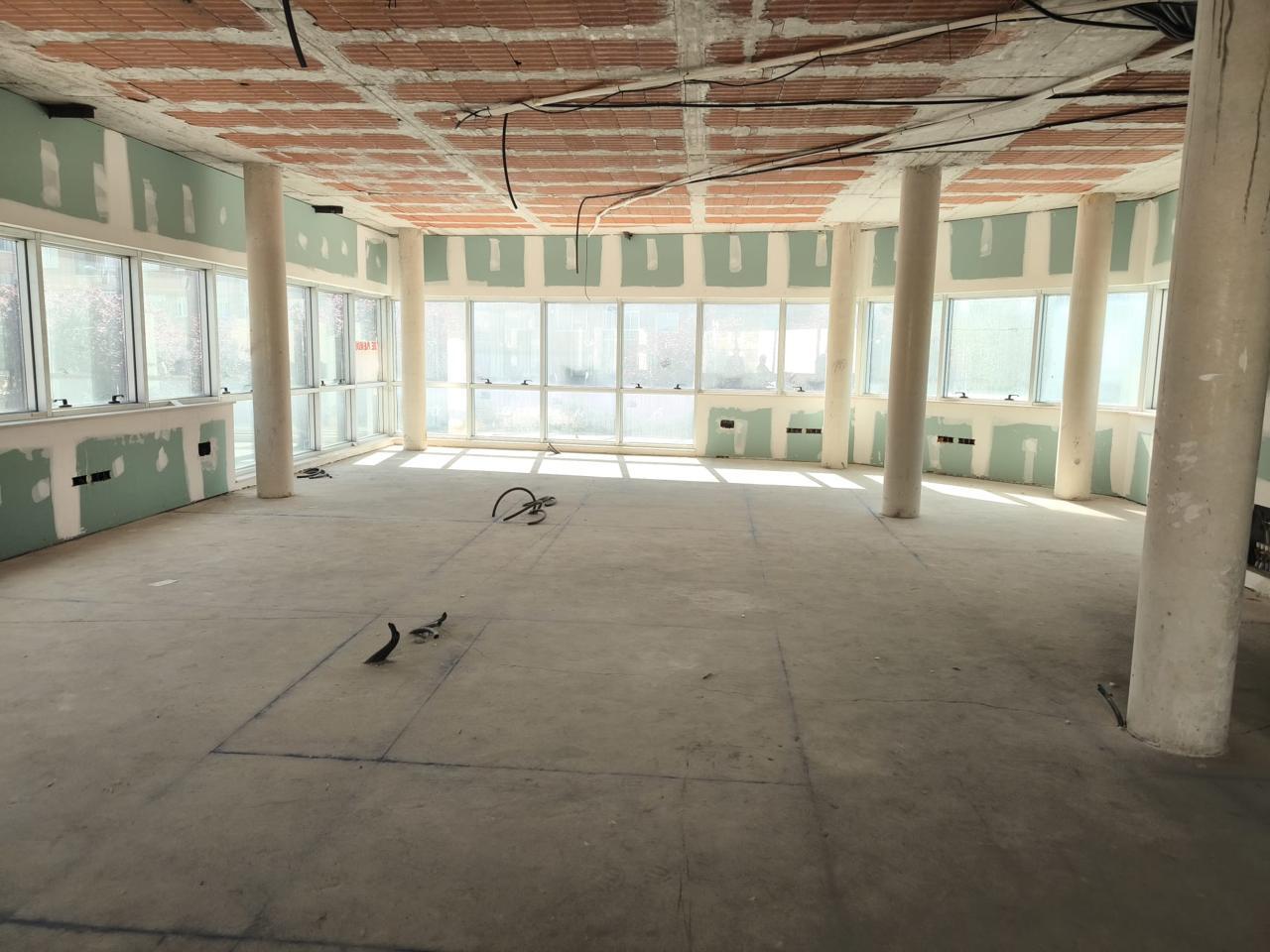 Bureaux/Local commercial dans Ávila, Ávila à louer Photo intérieure– Image 1 sur 3