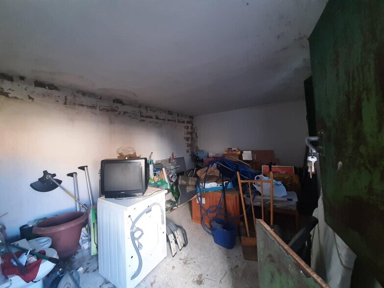 Industriel/Logistique dans Malpartida de Cáceres à vendre - Photo de l’immeuble – Image 3 sur 14