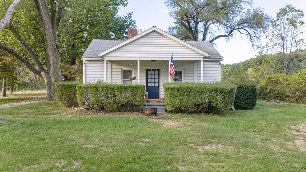 4674 S Main St, Akron, OH à vendre - Photo de l’immeuble – Image 3 sur 27