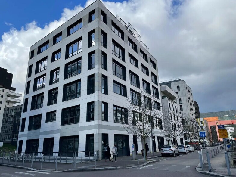 23 Mail Andrée Putman, Rouen à louer - Photo de l’immeuble – Image 1 sur 23