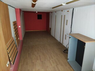 Plus de détails pour Local commercial à vendre