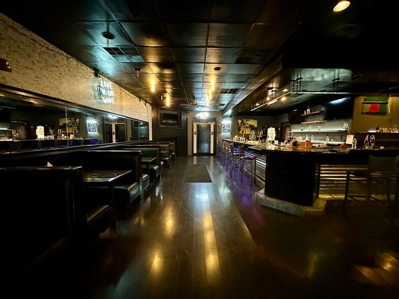 3793 Samet Dr, High Point, NC à louer - Photo intérieure – Image 3 sur 8