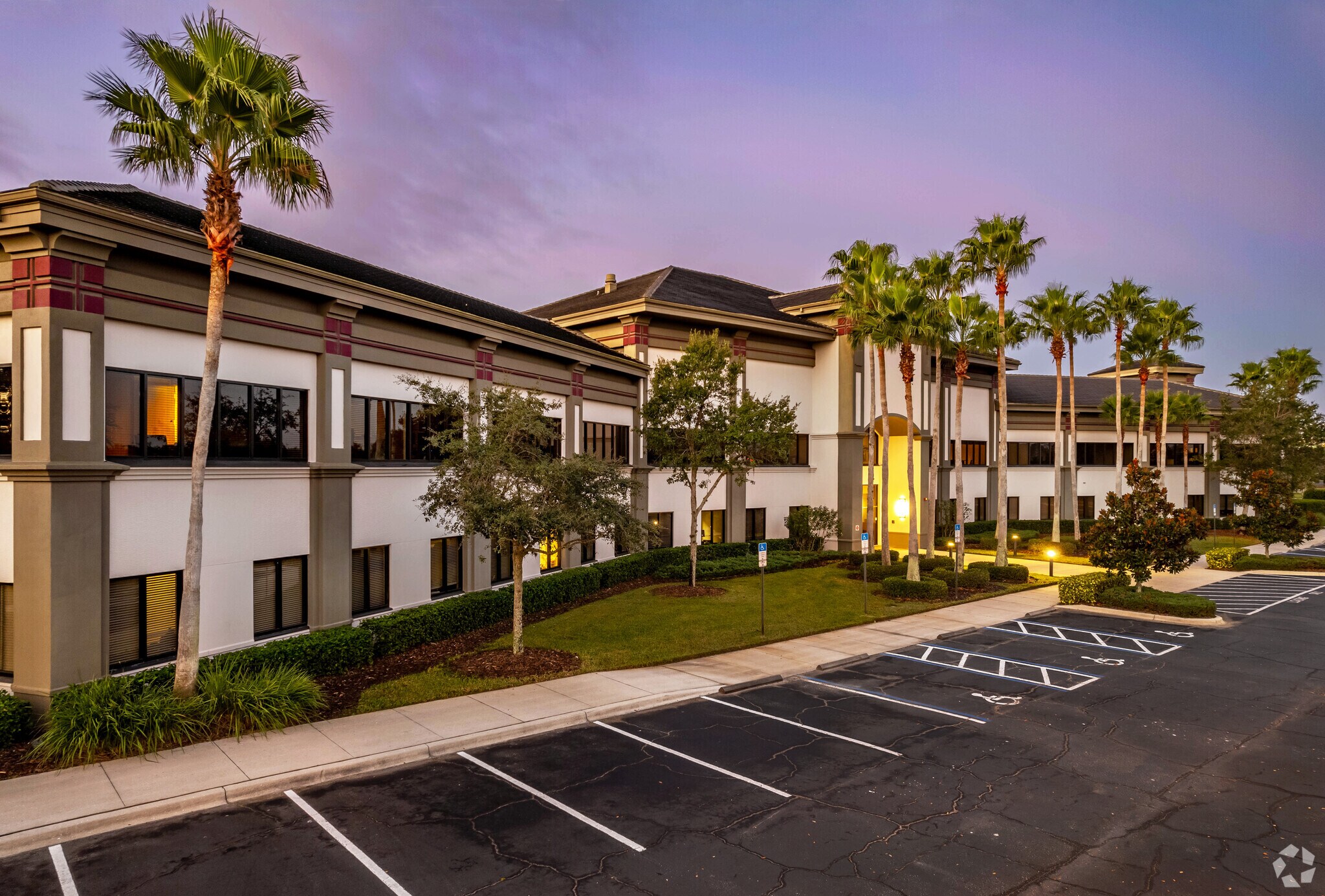 6901 Professional Pky E, Sarasota, FL à louer Photo de l’immeuble– Image 1 sur 16