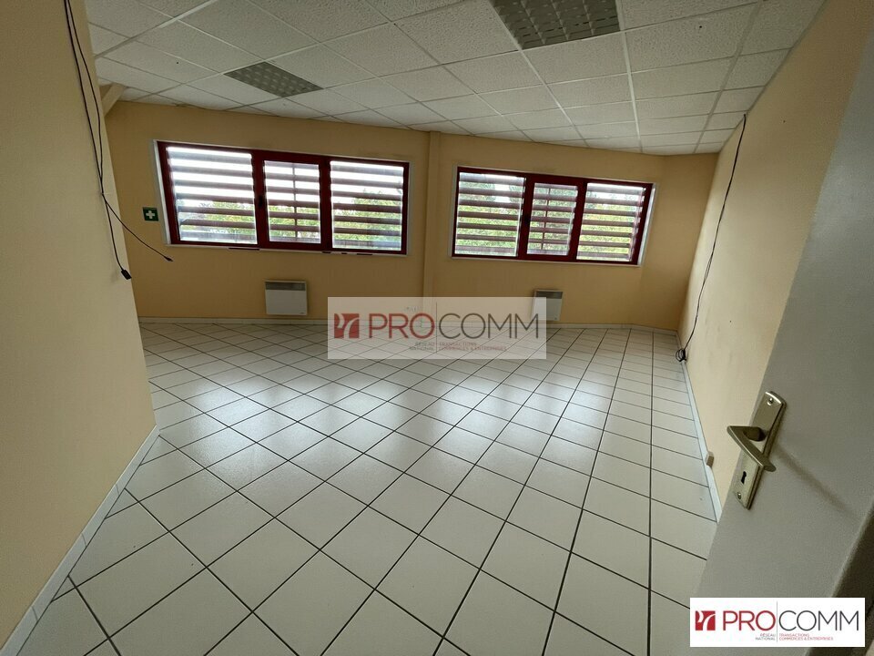 Bureau dans Mainvilliers à louer Photo intérieure– Image 1 sur 6