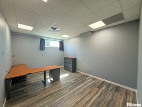 20 Lake Wire Dr, Lakeland, FL à louer Photo intérieure– Image 1 sur 2