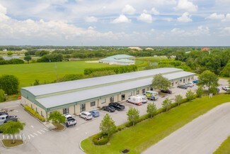 Plus de détails pour 8221-8239 Blaikie Ct, Sarasota, FL - Industriel/Logistique à louer
