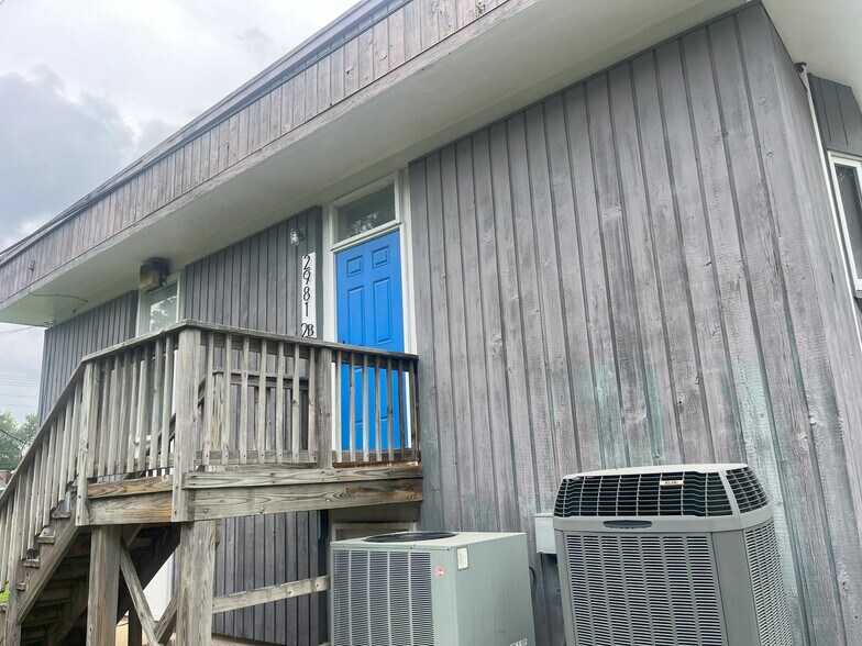 2981 Solomons Island Rd, Edgewater, MD à vendre - Photo de l’immeuble – Image 1 sur 30