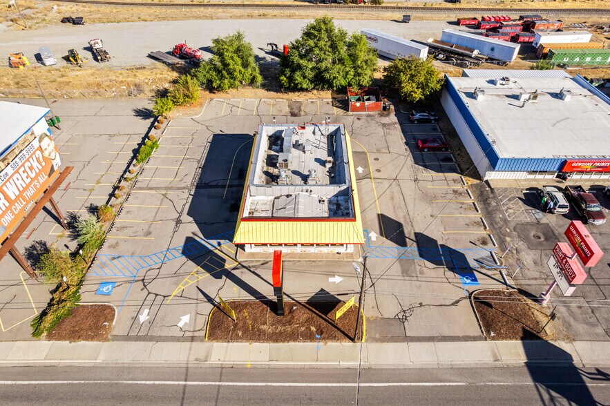 6505 E Sprague Ave, Spokane Valley, WA à vendre - Photo de l’immeuble – Image 2 sur 14