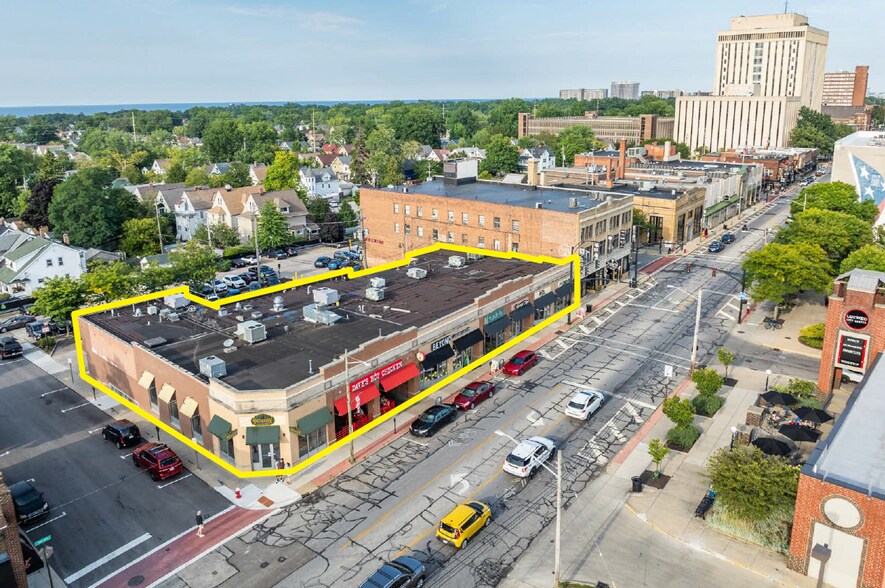 15000 Detroit Ave, Lakewood, OH à vendre - Photo de l’immeuble – Image 2 sur 6
