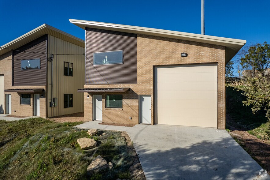3802 Houston St, Austin, TX à louer - Photo de l’immeuble – Image 3 sur 13