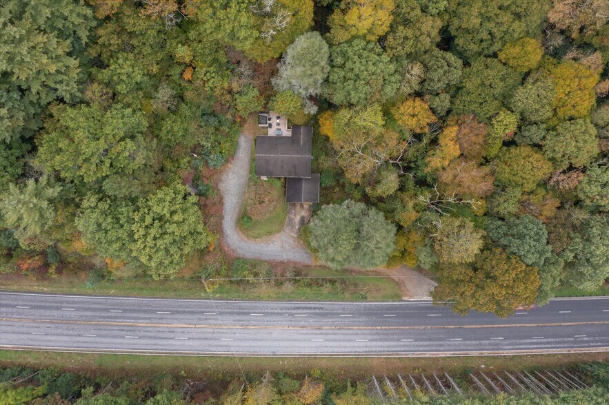 4040 Asheville Hwy, Pisgah Forest, NC à vendre - Aérien – Image 3 sur 33