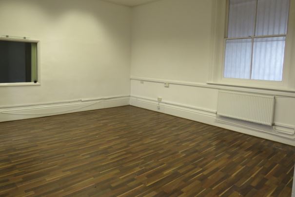 Station Rd, Bagshot à louer - Photo intérieure – Image 2 sur 3