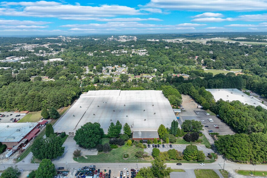 2375 Murphy Blvd, Gainesville, GA à vendre - Photo principale – Image 1 sur 20