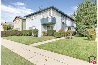 Plus de détails pour 5846-5852 1/2 Woodman Ave, Van Nuys, CA - Logement à vendre