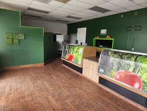 1220-1364 E Mission Ave, San Marcos, CA à louer Photo intérieure– Image 2 sur 11
