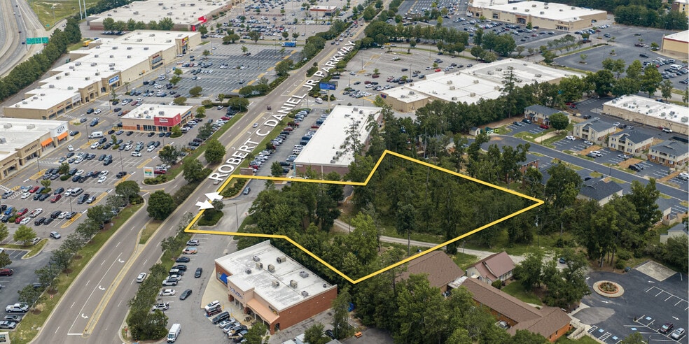 258 Robert C Daniel Jr Pkwy, Augusta, GA à vendre - Photo principale – Image 1 sur 1