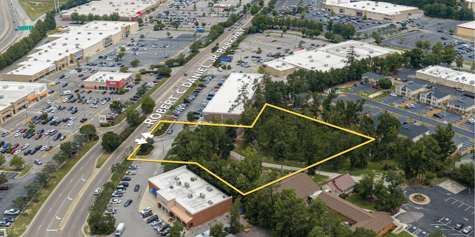 258 Robert C Daniel Jr Pkwy, Augusta, GA à vendre Photo principale– Image 1 sur 2