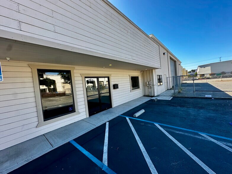 12855 Alcosta Blvd, San Ramon, CA à louer - Photo de l’immeuble – Image 3 sur 7