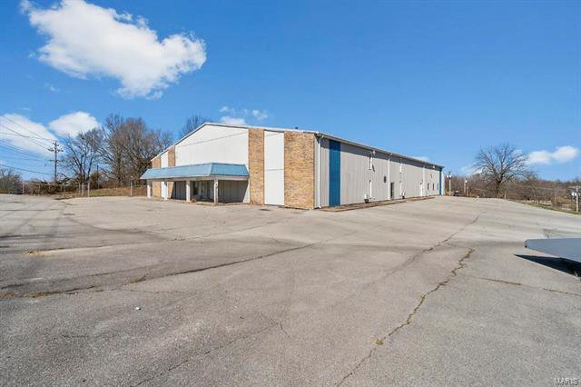1320 Old Cape Rd, Jackson, MO à louer - Photo de l’immeuble – Image 2 sur 3