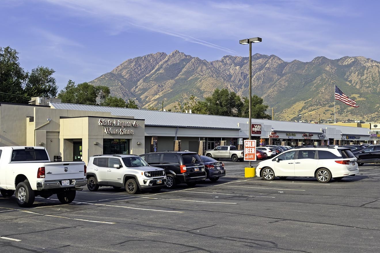 1855-1891 Fort Union Blvd, Salt Lake City, UT à louer Photo principale– Image 1 sur 11