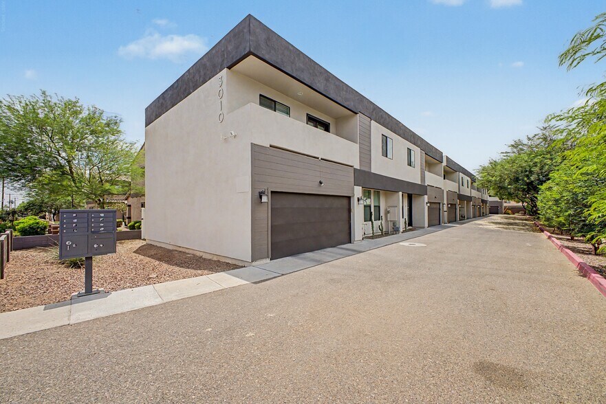 Grove on 37th St portefeuille de 4 biens à vendre sur LoopNet.fr - Photo de l’immeuble – Image 2 sur 49