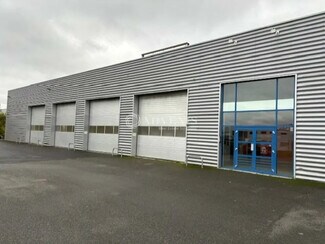 Plus de détails pour Local d'activités à louer