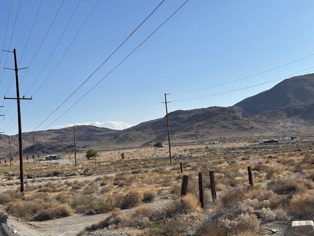 81898 Trona Rd, Trona, CA à vendre - Photo de l’immeuble – Image 3 sur 25
