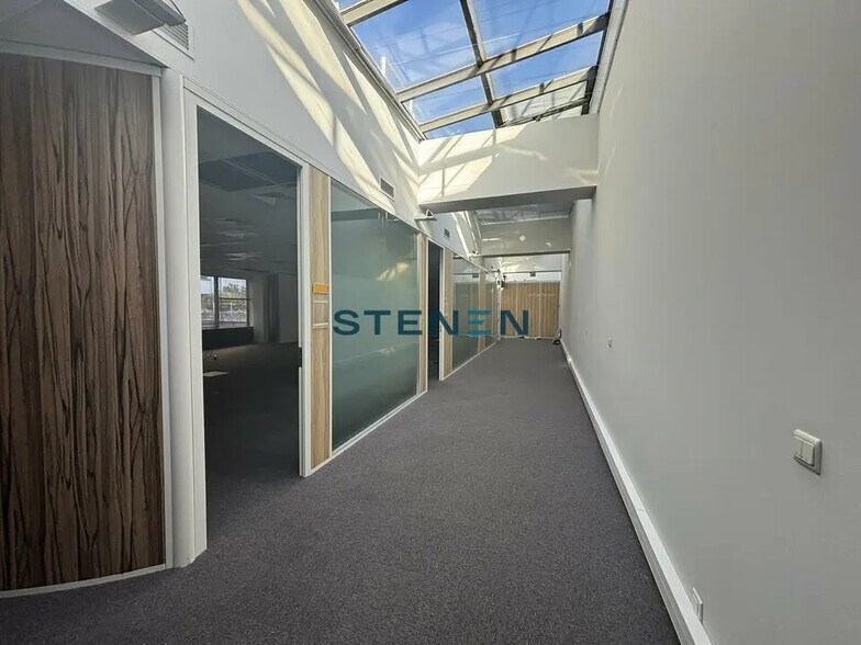 Bureau dans Marseille à louer - Photo intérieure – Image 3 sur 10