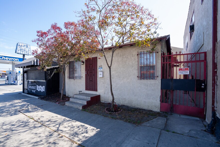1412 W Florence Ave, Los Angeles, CA à vendre - Photo de l’immeuble – Image 3 sur 18