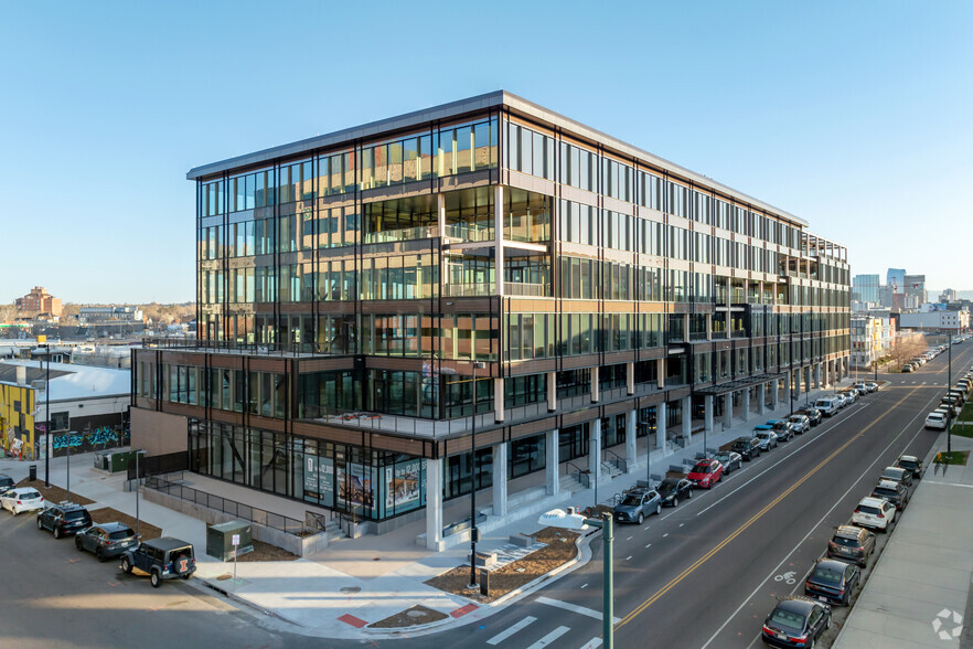 3500 Blake St, Denver, CO à louer - Photo de l’immeuble – Image 1 sur 24