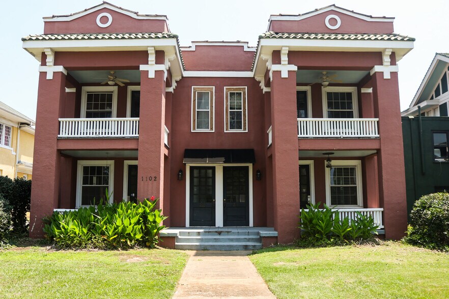 1102 N Main St, High Point, NC à louer - Photo de l’immeuble – Image 2 sur 30