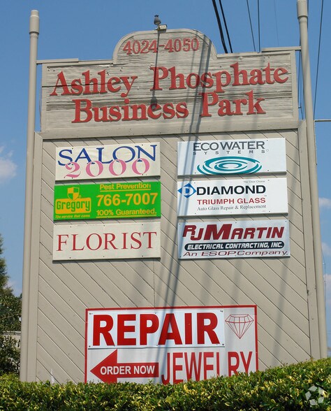 4040-4050 Ashley Phosphate Rd, Charleston, SC à vendre - Photo de l’immeuble – Image 2 sur 9