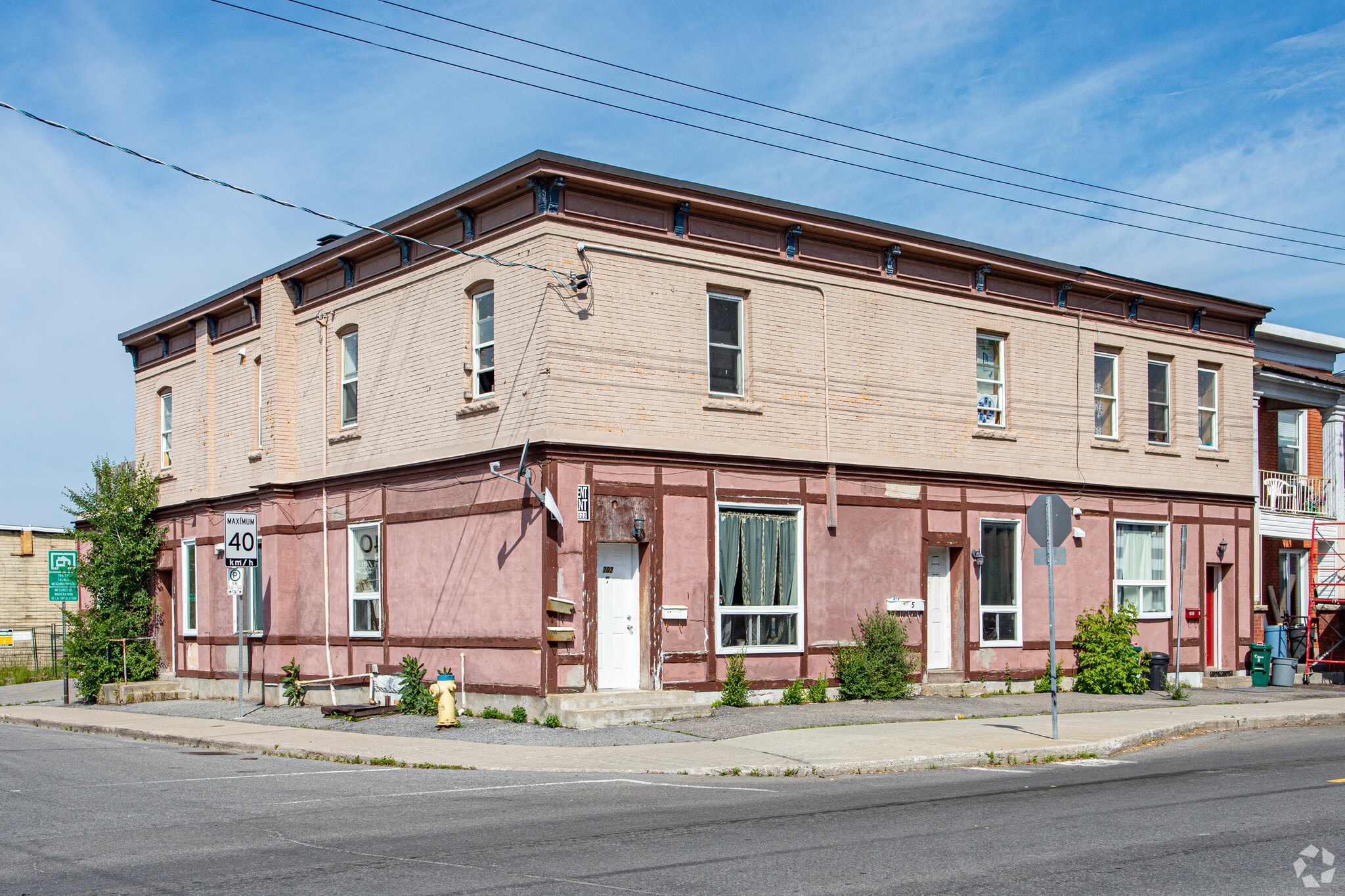 202 Rochester St, Ottawa, ON à vendre Photo principale– Image 1 sur 2