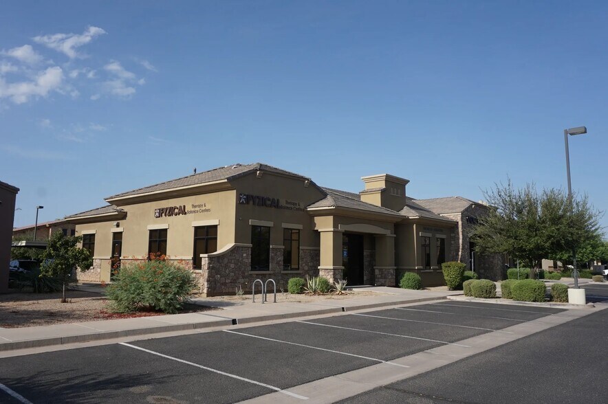 1807 E Queen Creek Rd, Chandler, AZ à vendre - Photo de l’immeuble – Image 1 sur 7